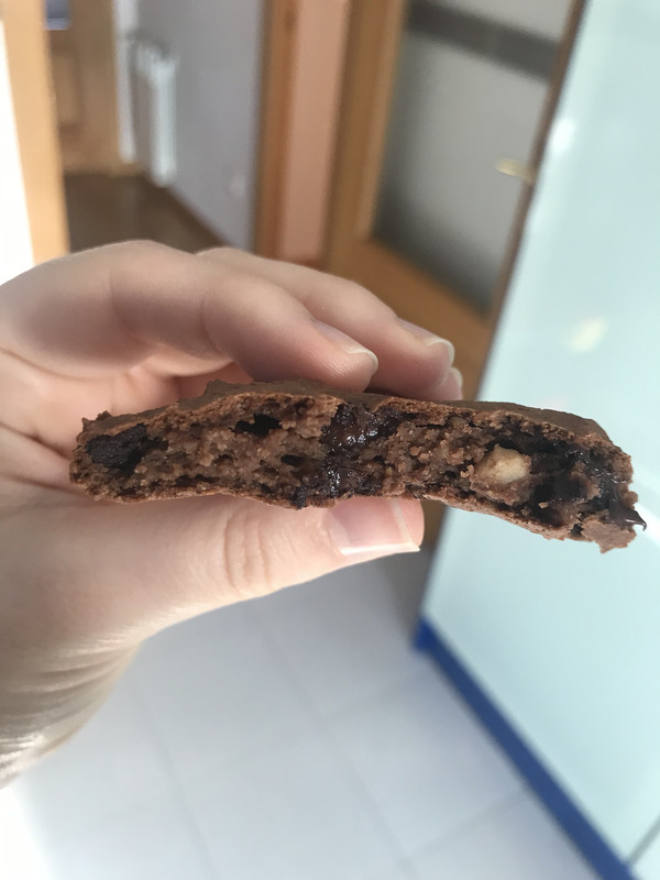 7FC8A41F-14A8-4A21-8084-D71E08BA9A74