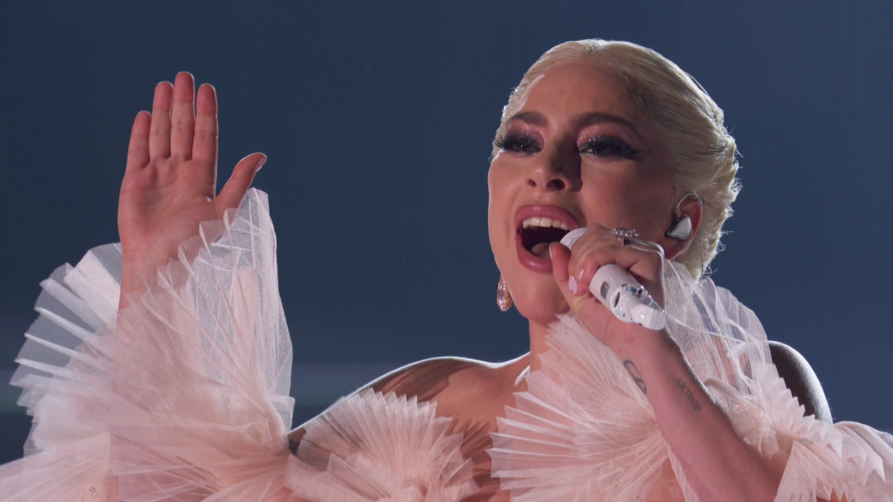 2.Lady Gaga & Mark Ronson - Joanne & Million Reasons(Grammy 2018