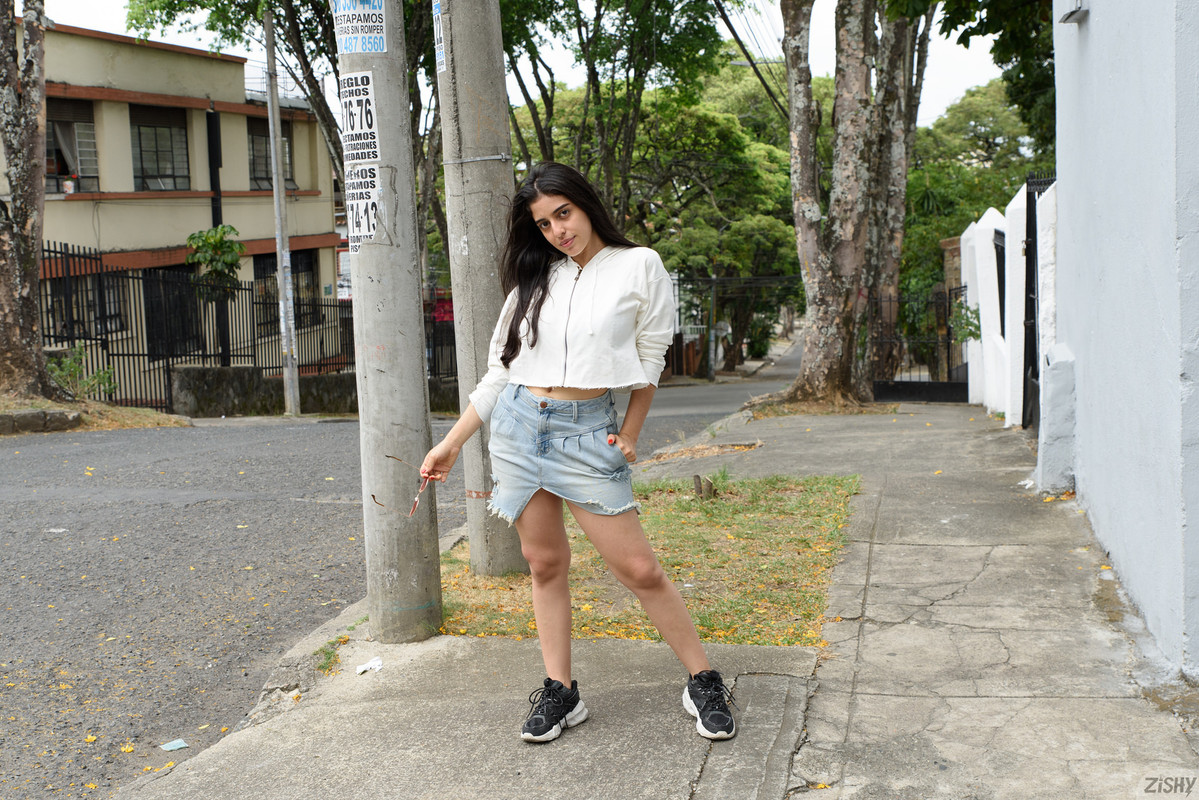 full_001_2288102923104641