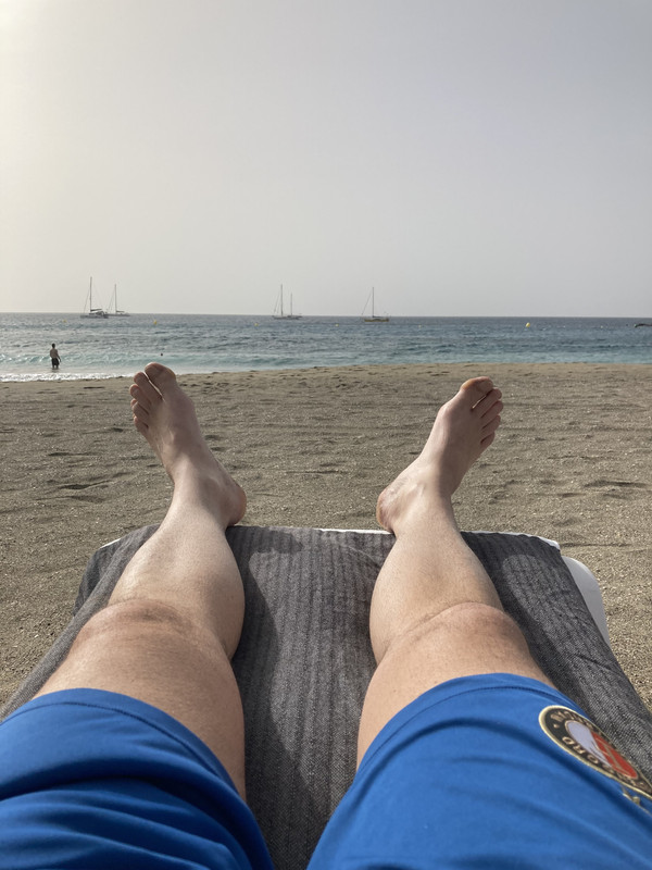 40DE43DA-785E-49DF-BC65-49C119BA97D3