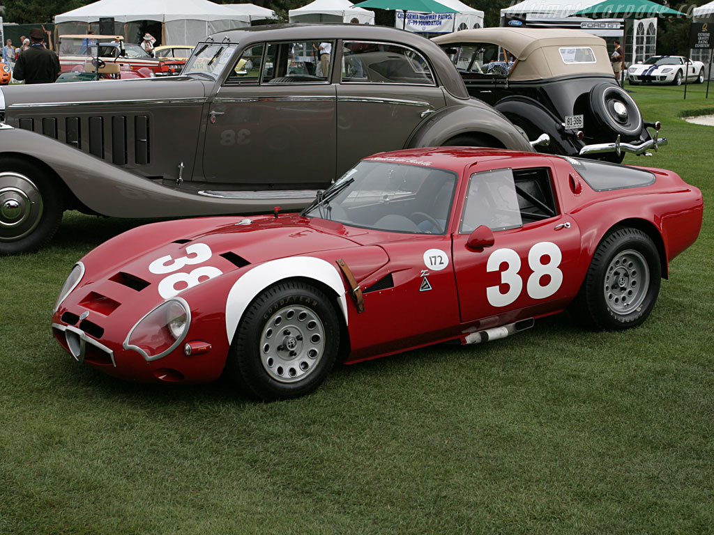 Alfa-Romeo-Giulia-TZ2-2.jpg