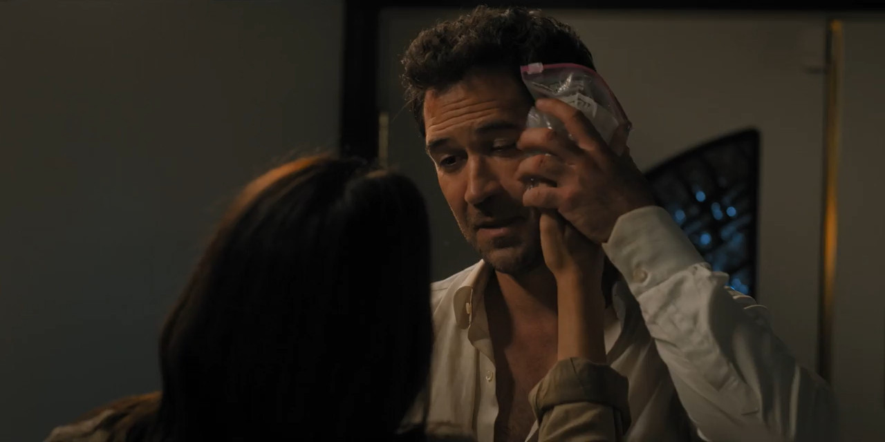 The Lincoln Lawyer (2022) Season 1 [Hindi + English] WebRip 480p, 720p ESub - Complete Screenshot