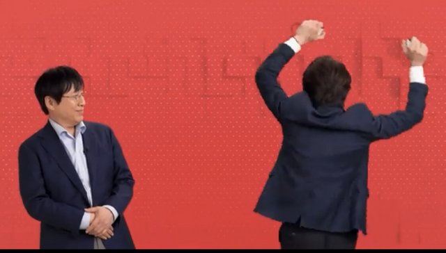 FC5FC5BD-0966-4F8F-8943-1CF97435114A