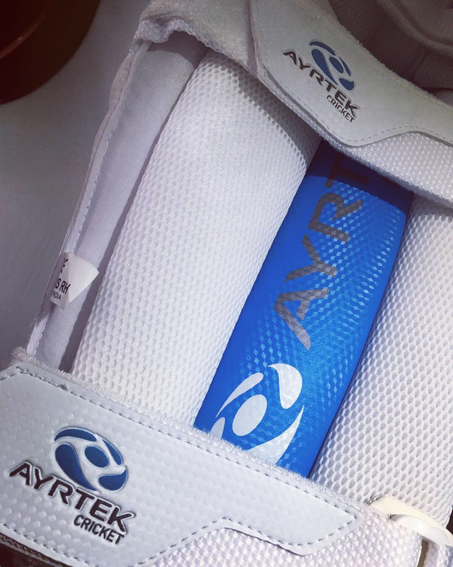 9C88403D-F603-4341-B39F-02E4404BA7ED