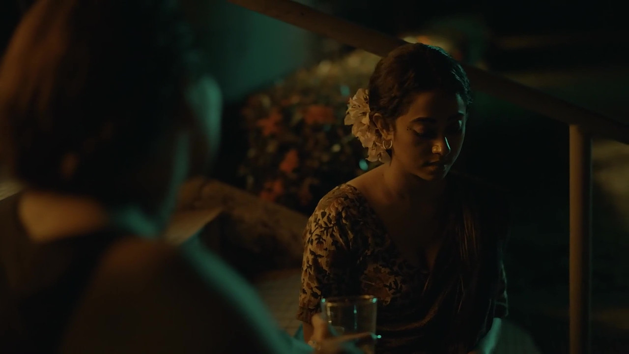 vlcsnap 2025 11 03 23h37m06s722