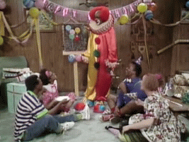 ILC-S01E09-Homie-The-Clown3.gif