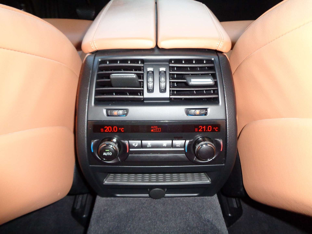 68837151-7168-4766-BF36-2B0BFB283F77