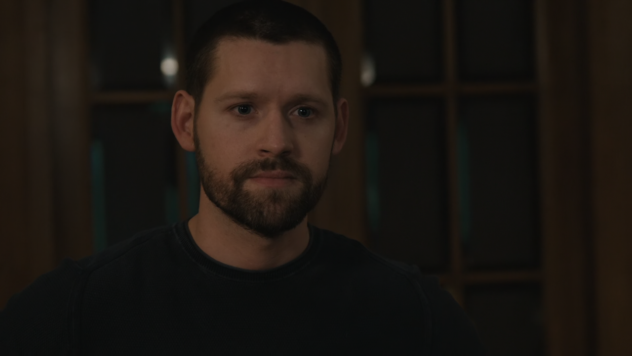 FBI.International.S01E18.On.These.Waters.1080p.10bit.AMZN.WEB-DL.DDP5.1.HEVC-Vyndros.mkv_snapshot_10