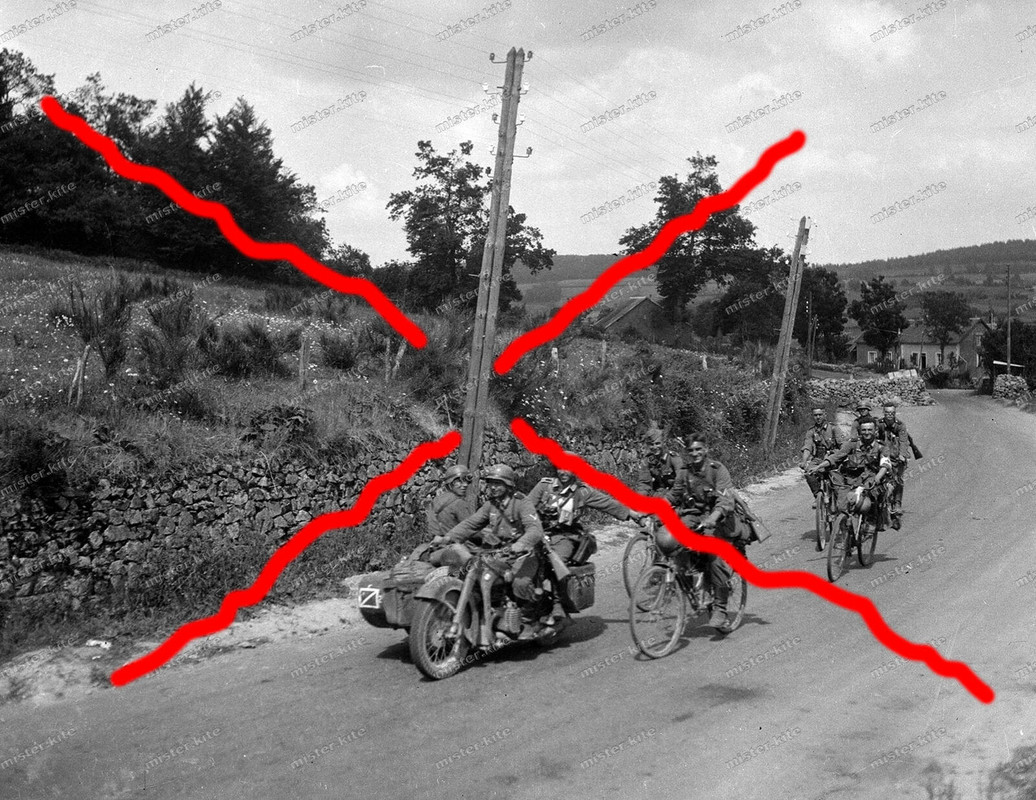 Châtillon-en-Bazois-Nièvre-Frankreich-BMW-Motorrad-Seitenwagen-1940