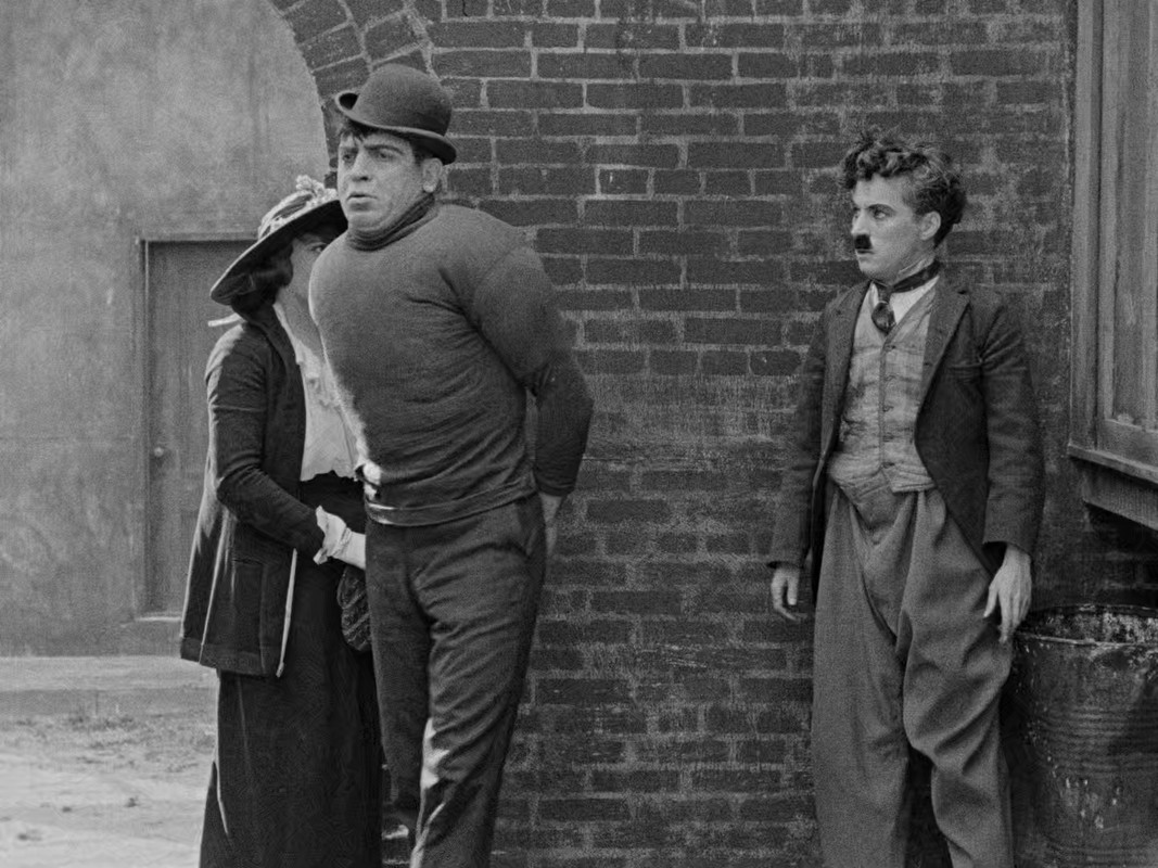 The Kid 1921 Criterion (1080p x265 10bit Tigole)