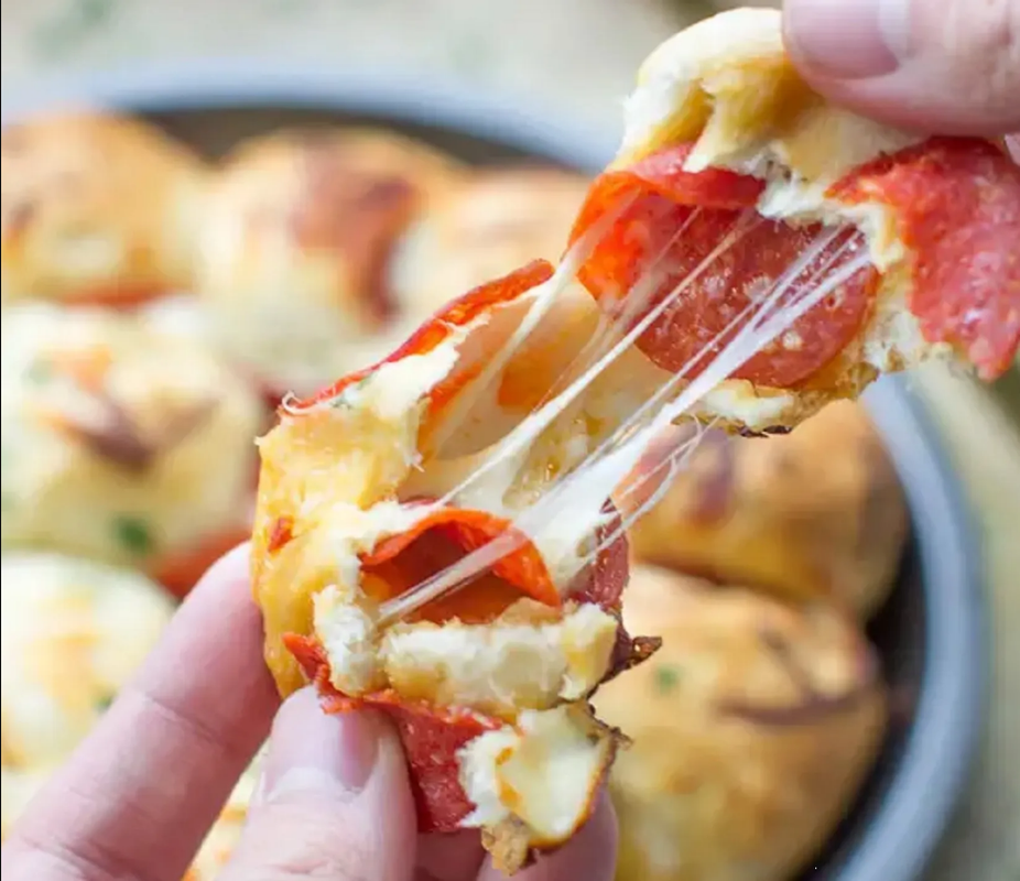 Bolitas de pizza fritas, la mejor botana para vivir el Mundial de Qatar 2022
