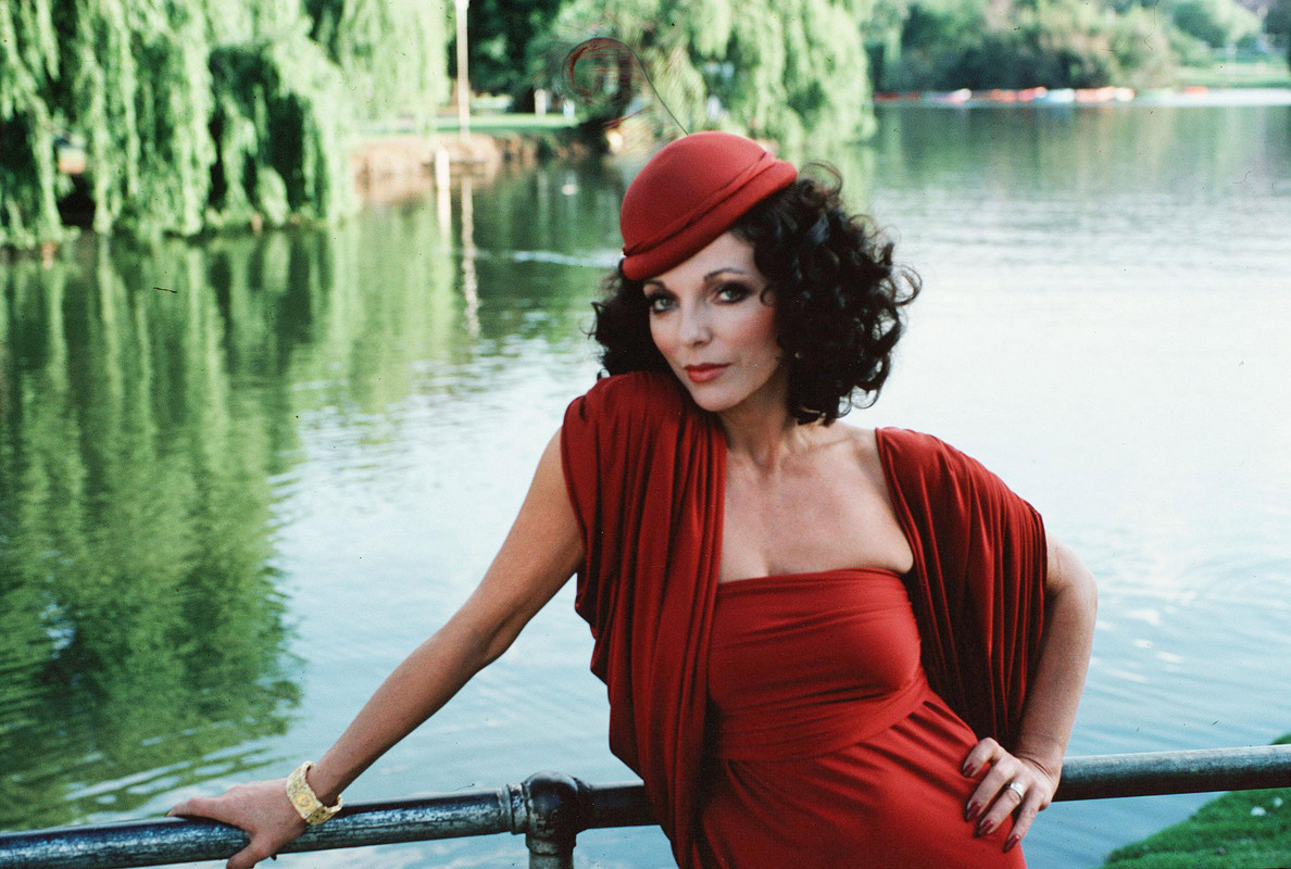 Joan_Collins_e19