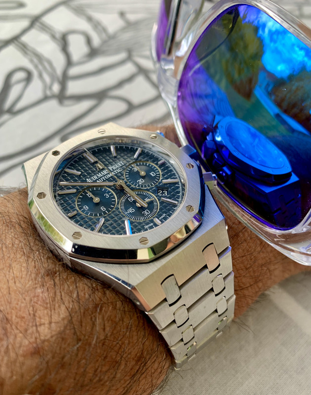 Le club des heureux propriétaires d'Audemars Piguet - Tome V - Page 5 IMG-7604