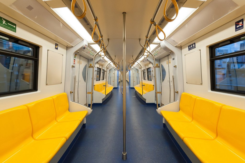 yellow-empty-tube-train.jpg