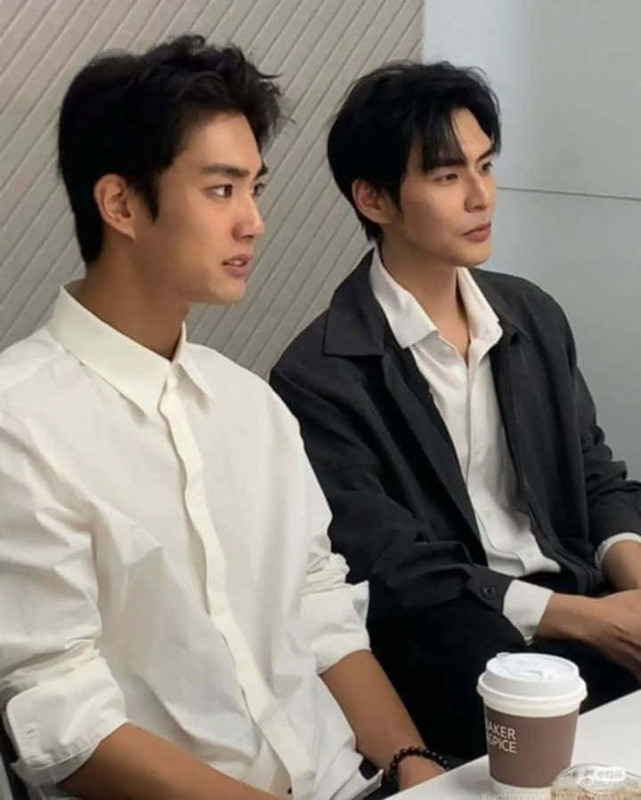 Galaxy-In-Your-Ear-8