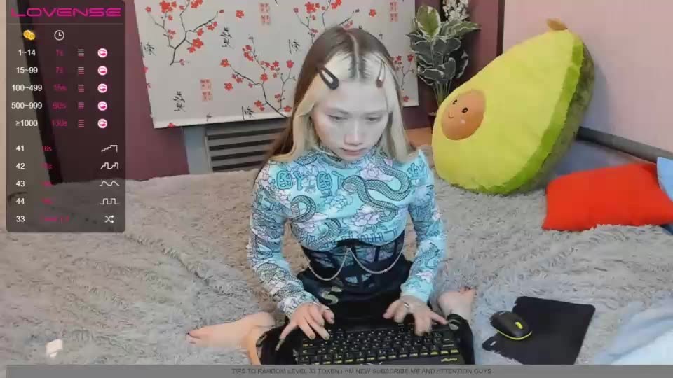 Celine_close Chaturbate Apr 25 2021 21-00-55