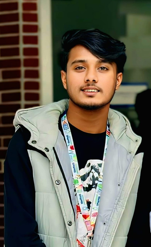 Moein Rahman, Software Engineering student