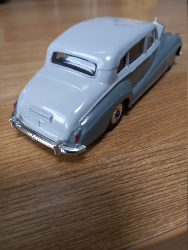 150 Dinky Rolls Royce back