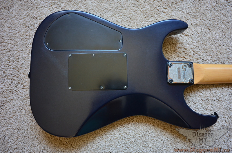 Charvel_275_Deluxe_6th-exch_037