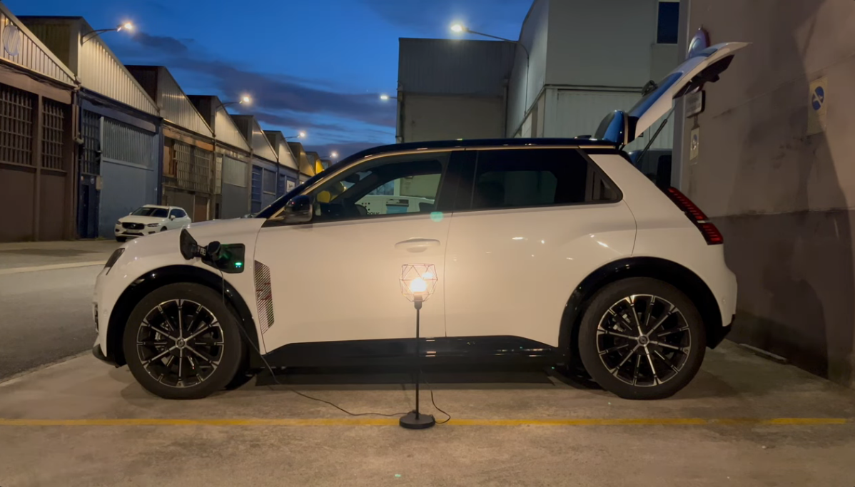 Renault-5-E-Tech-2024.png