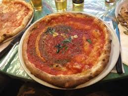 Pizza marinara