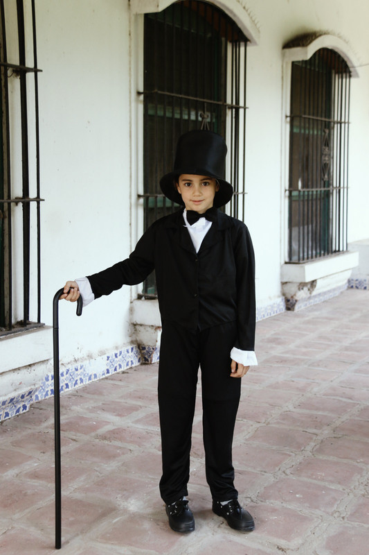 CABALLERO CON GALERA Y MOÑO