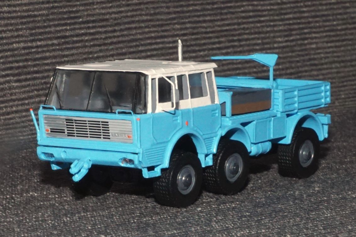 T813-TP-modrá_1ku87_1b