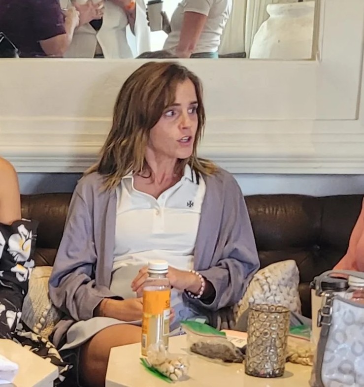 emmawatson-photogallery.blogspot.com (1)