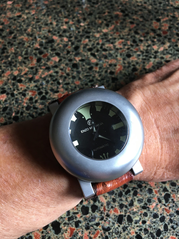 384D9F5B-8775-4554-A975-62E621C43AC4