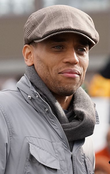 381px-Michael-Ealy-2012-cropped.jpg