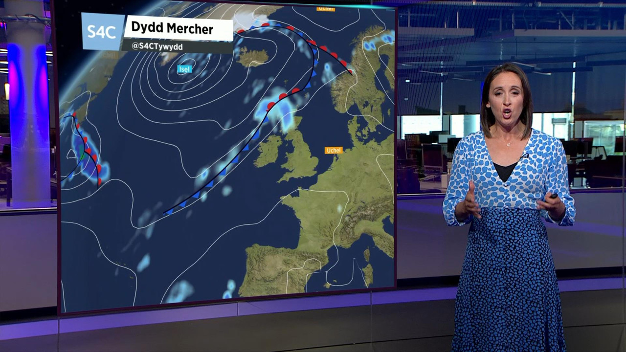 06.15 - 19.00.00 - Heno. Rhaglen gylchgrawn nosweithiol gyda straeon ..._002.ts_snapshot_06.43_[2022