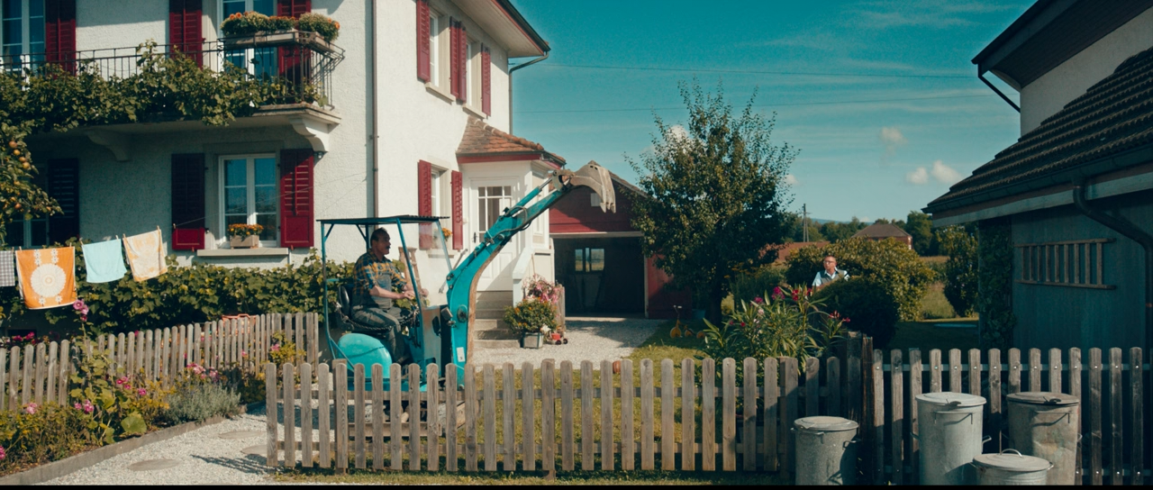 Mr.Moll.E.La.Fabbrica.Di.Cioccolato.2017.iTALiAN.720p.DDP5.1.WEB.H264-DENiED.mkv_snapshot_00.02.54.0