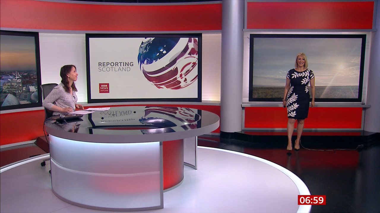06.07 - 06.00.00 - Breakfast  ᴺᵉʷ. The BBC's Breakfast programme feat....ts_snapshot_09.46.205