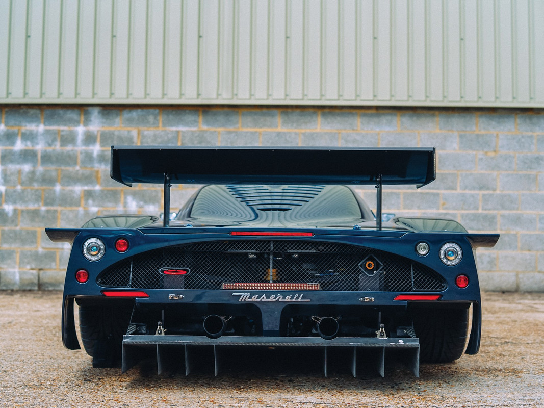 2006 Maserati MC12 GT1 (5)