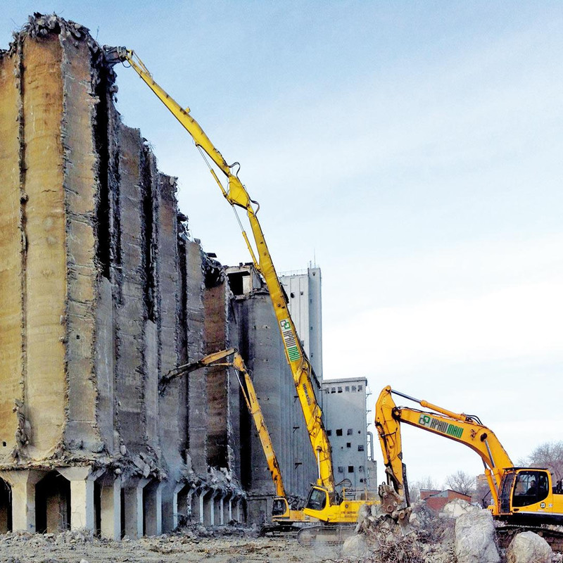 Строительный мусор. Volvo ec380e. Демонтаж зданий. Reliable excavation demolition. Строительный демонтаж.