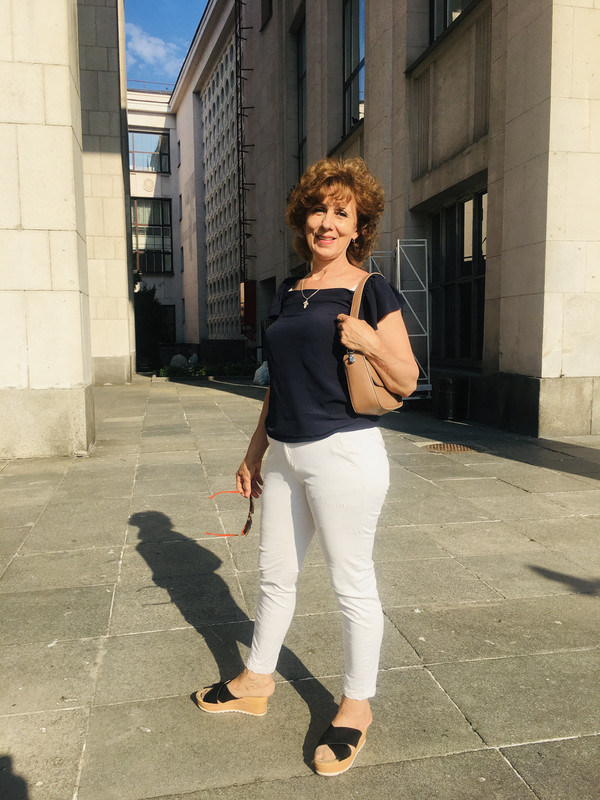 720C5379-54A9-4108-A8DE-798C5A921B1F