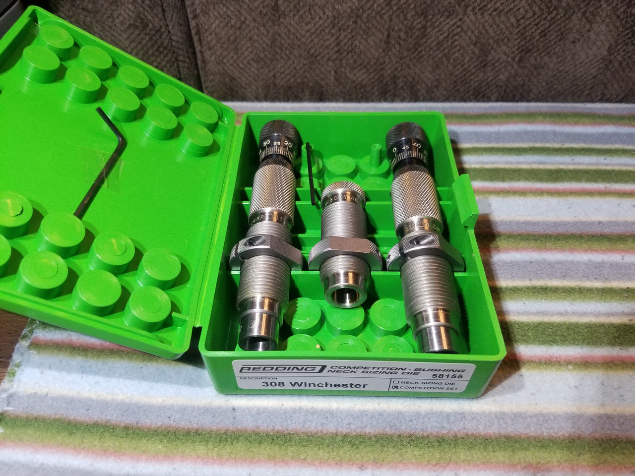 17757017081714457515473814824871