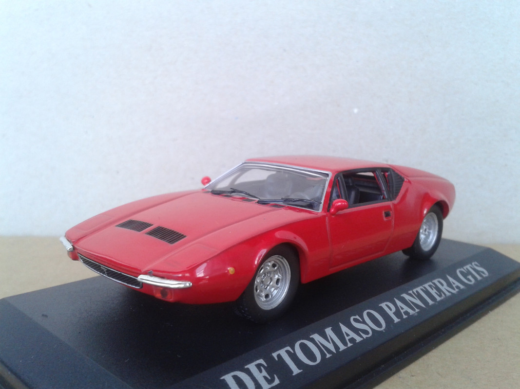 1973 De Tomaso Pantera GTS (Ixo - nº 28 Dream Cars) (3)