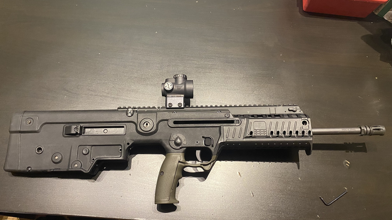 4FF53B3C-B015-4C06-867F-F7F4C1E3A635