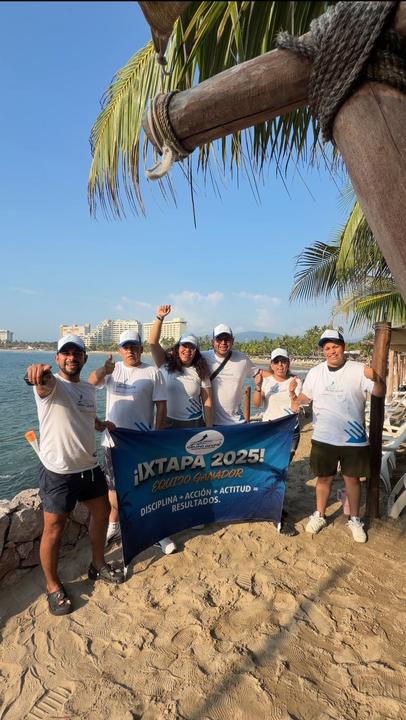 Equipo Gevhe en Ixtapa 2025