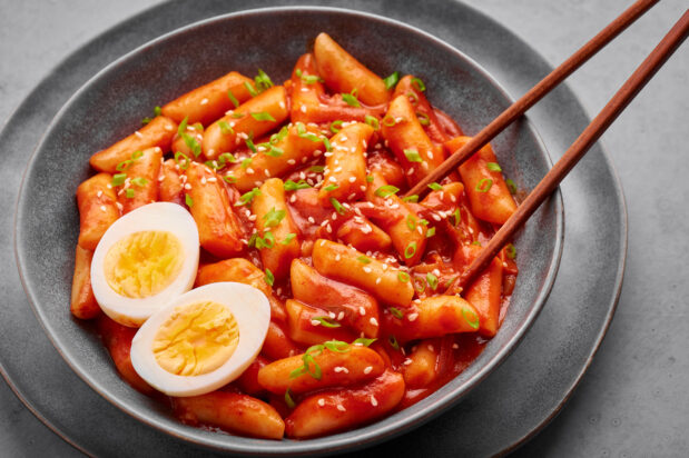 R00397-Hot-Spicy-Tteokbokki-619x412