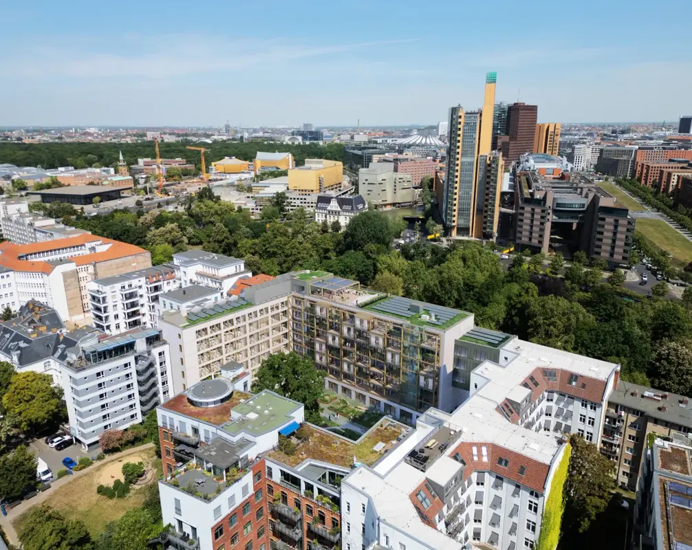 Karlsgaerten-Home-aerialview.webp