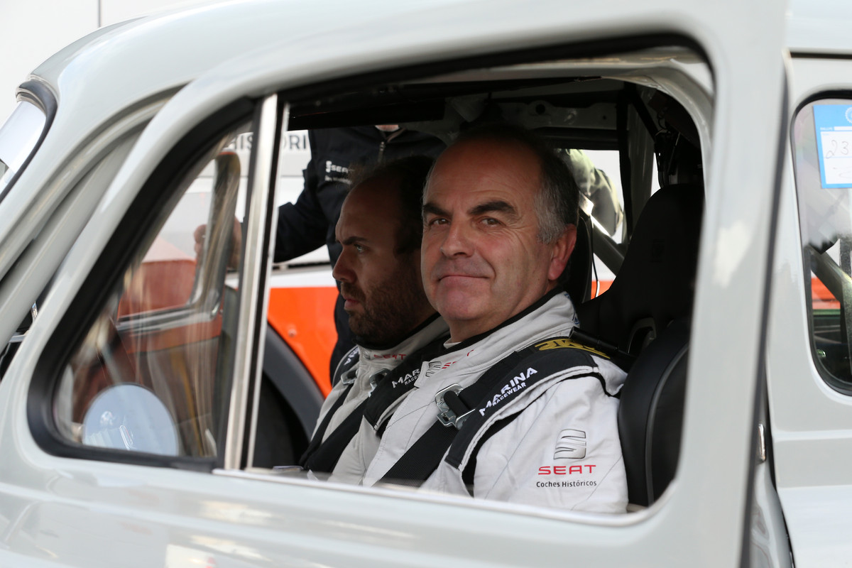 El-SEAT-1400-regresa-al-Rallye-Monte-Carlo_02_HQ
