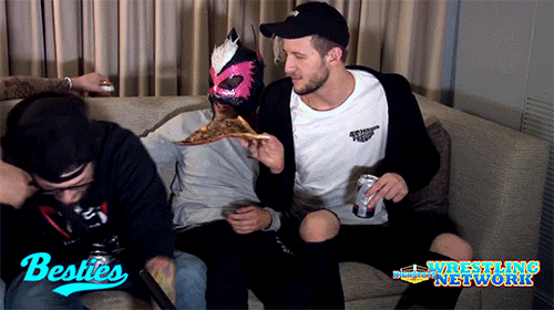 tumblr_322cdb64c466998e1fbde5db0e490e52_2aad8d51_500