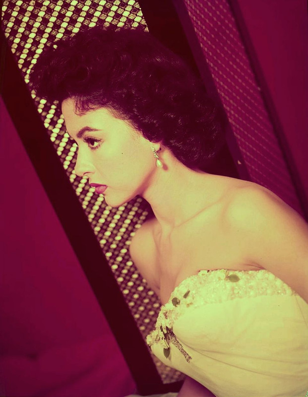 rita_moreno_a25