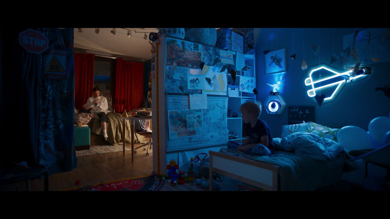 Мира_00_18_48_00_112