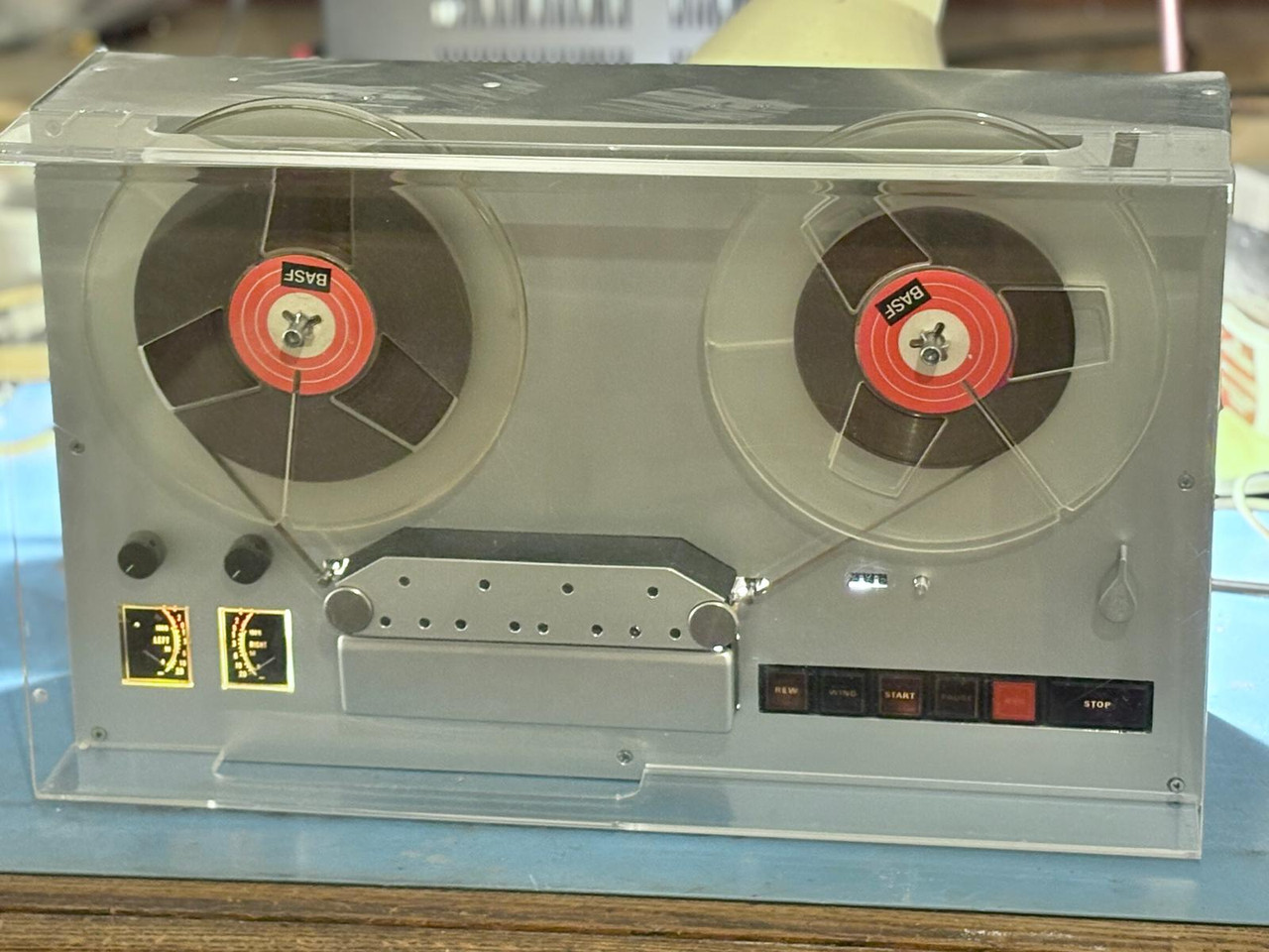 72353850 f62b 4364 a881 3ba4b0289375