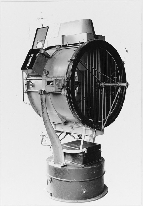 Projecteur de recherche Sperry 36" 90cm  NH-115163