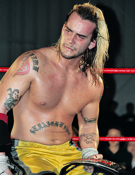 tumblr_02834357127a66bf297afde576c38c93_c19e378a_540