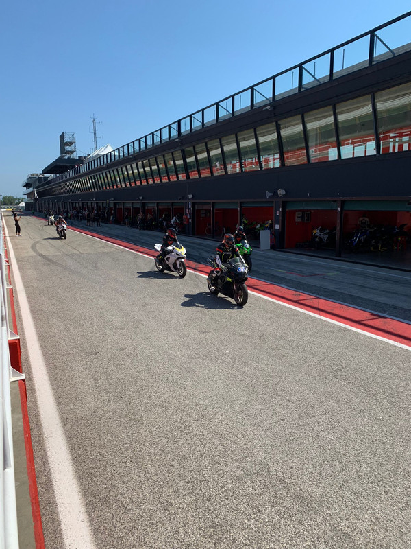 CF1E9E94-9E1E-4162-BB7E-F4AF4D9CF3DE